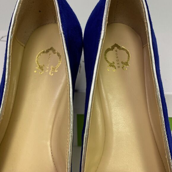 C Wonder Blue Suede Polar Bear Flats Size 6W - Picture 3 of 12